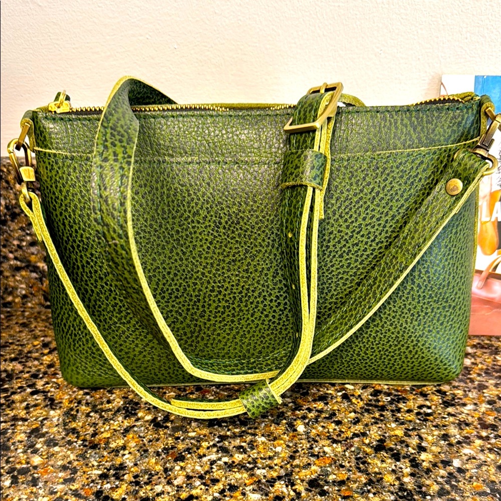 Portland Leather Poppy Crossbody Avocado New